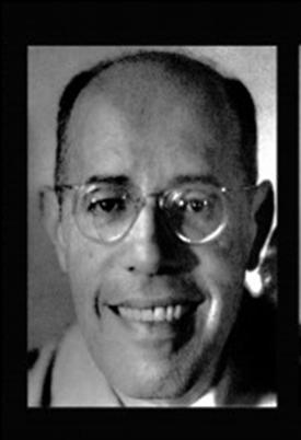 Reprodução digital do acervo de Rubens Fernandes Junior, publicada em http://www.iconica.com.br/?p=325, em 29/04/2009, e acessada em 31/10/2011.